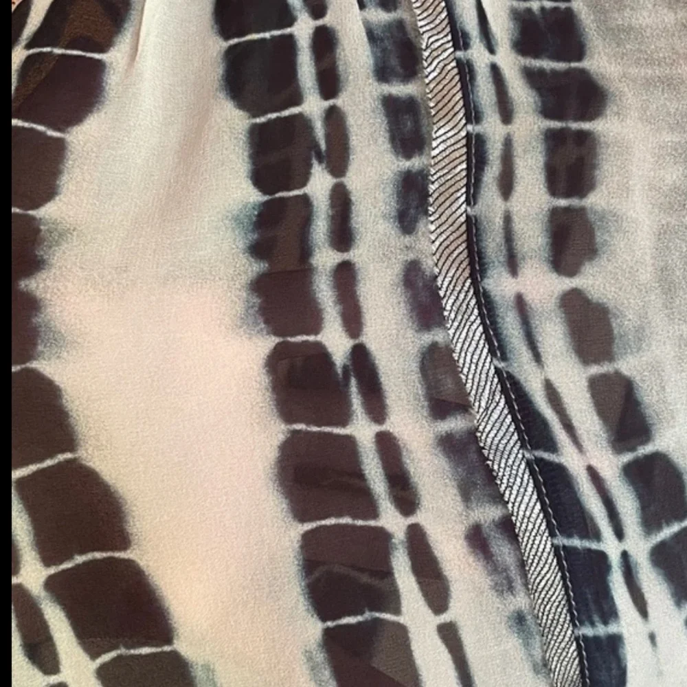 Burning Torch Upcycled Silk Blouse in Tie Dye Indigo on light Gray mesh detail - Picture 15 of 16